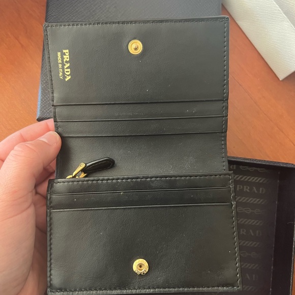 Prada Wallet - Picture 2 of 7